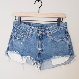 Cheeky Vintage Levi 505 Shorts